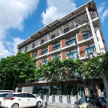 B2 Khamtieng Boutique & Budget Hotel Csiangmaj Kültér fotó